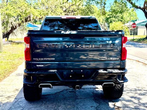 Used 2020 Chevrolet Silverado 1500 Custom Trail Boss w/ Custom Convenience Package image 8