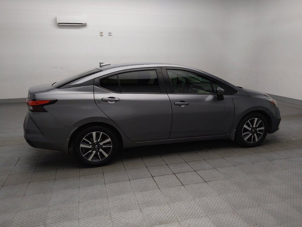 Used 2020 Nissan Versa SV FWD image 10