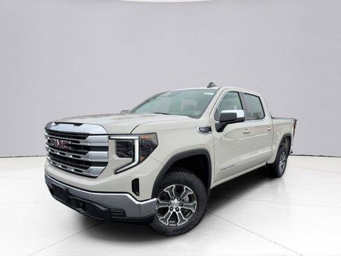 Used 2026 GMC Sierra 1500 SLE AWD/4WD image 1