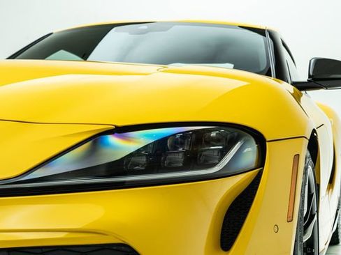 Used 2021 Toyota Supra Premium w/ Driver Assist Package RWD image 11