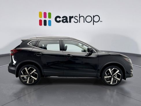 Used 2022 Nissan Rogue Sport SL w/ Premium Package AWD/4WD image 6