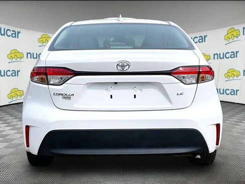 Certified 2024 Toyota Corolla LE FWD image 5