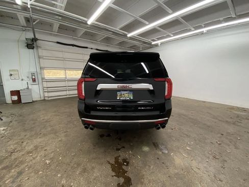 Used 2021 GMC Yukon XL Denali w/ Denali Premium Package image 5