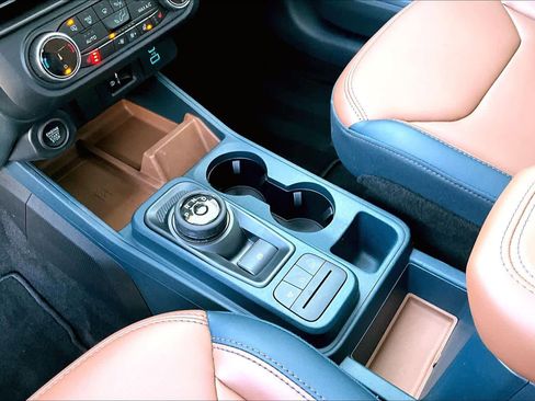 Certified 2024 Ford Maverick Lariat image 17