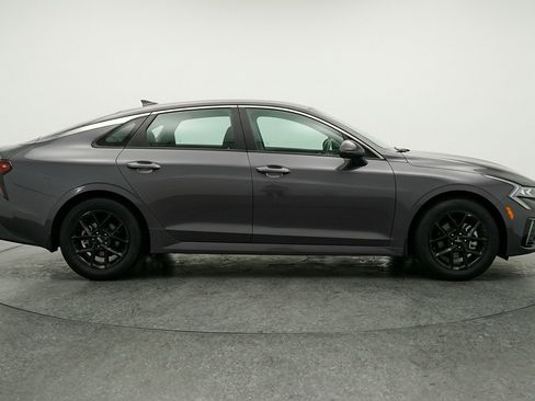 Used 2025 Kia K5 LXS FWD image 11