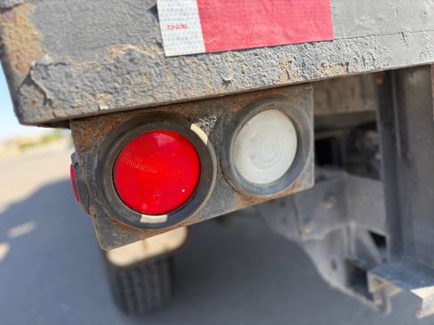 Used 2021 Ford F350 XLT w/ XLT Value Package image 40