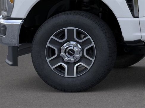 New 2025 Ford F250 XLT w/ 360-Degree Camera Package image 19