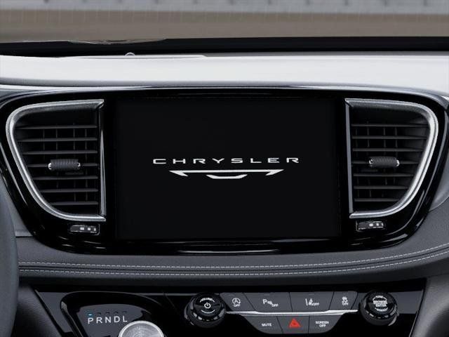 New 2027 Chrysler Pacifica Select FWD image 10