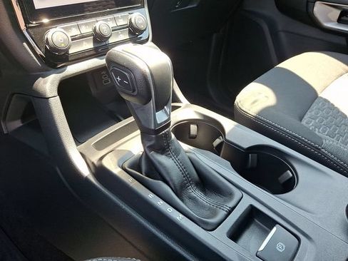 Used 2025 Ford Ranger XLT w/ Equipment Group 301A High AWD/4WD image 18