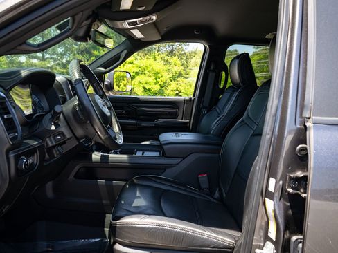 Used 2022 RAM 2500 Limited AWD/4WD image 25
