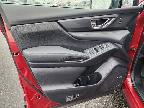 Certified 2025 Subaru Ascent Limited w/ Popular Package #1 image 32