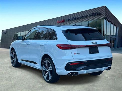 New 2025 Audi SQ5 Premium Plus image 3