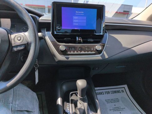 Certified 2025 Toyota Corolla LE image 17