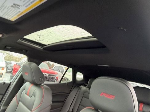 New 2026 Chevrolet Trax RS w/ Sunroof Package FWD image 15