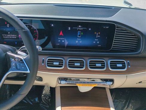 New 2026 Mercedes-Benz GLE 350 4MATIC image 12