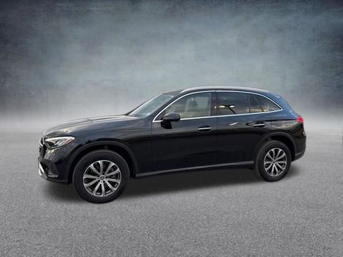 Used 2024 Mercedes-Benz GLC 300 image 12