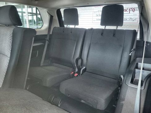 Used 2020 Toyota 4Runner SR5 AWD/4WD image 23