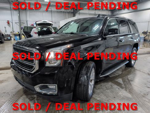 Used 2018 GMC Yukon SLE w/ SLE Value Package image 6
