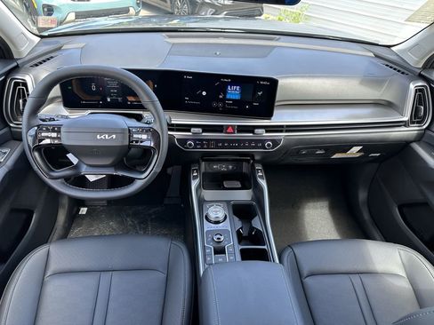 New 2026 Kia Sorento EX AWD/4WD image 9