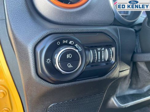 Used 2021 Jeep Gladiator Mojave w/ Cold Weather Group image 21