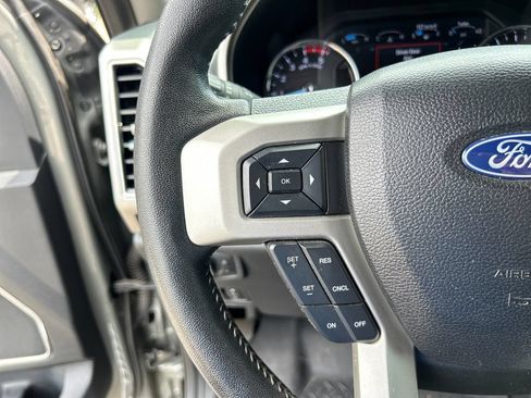 Used 2020 Ford F250 Lariat w/ Lariat Ultimate Package AWD/4WD image 20