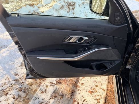 Used 2023 BMW 330i xDrive Sedan w/ Premium Package image 16