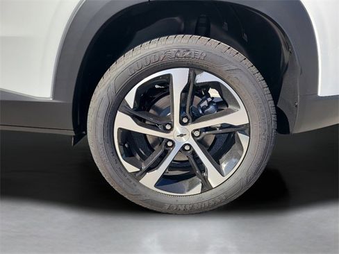 New 2026 Chevrolet Trax RS image 12