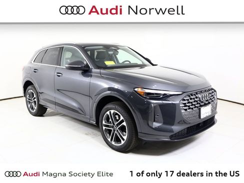 New 2026 Audi Q5 Premium image 1