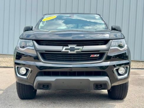 Used 2020 Chevrolet Colorado Z71 AWD/4WD image 3