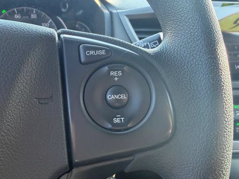 Used 2016 Honda CR-V LX image 17