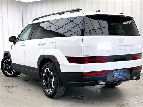 Used 2026 Hyundai Santa Fe SEL AWD/4WD image 11