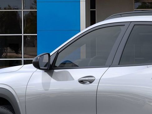 New 2026 Chevrolet Trax RS w/ Sunroof Package FWD image 12