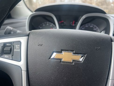 Used 2014 Chevrolet Equinox LT w/ Driver Convenience Package image 29