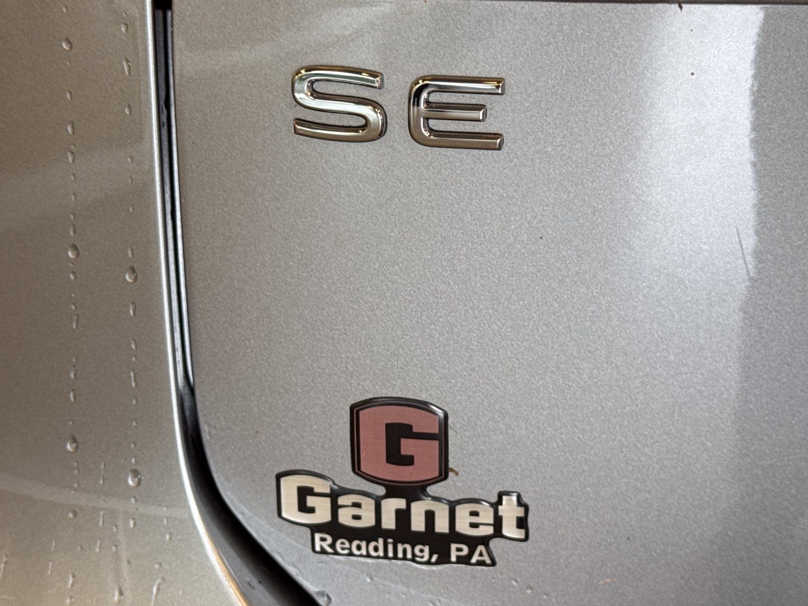 Certified 2024 Volkswagen Tiguan SE R-Line AWD/4WD image 40
