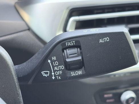 Used 2021 BMW 330e xDrive w/ Premium Package image 10