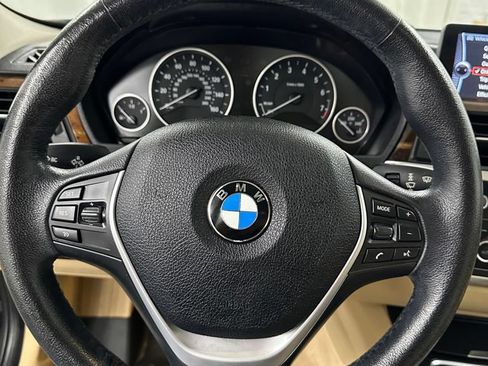 Used 2013 BMW 328i xDrive Sedan AWD/4WD image 17
