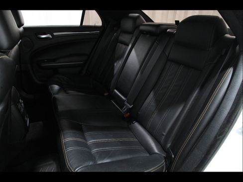 Used 2016 Chrysler 300 S w/ 300S Premium Group image 21