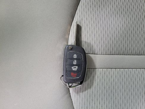 Used 2016 Hyundai Sonata SE FWD image 32