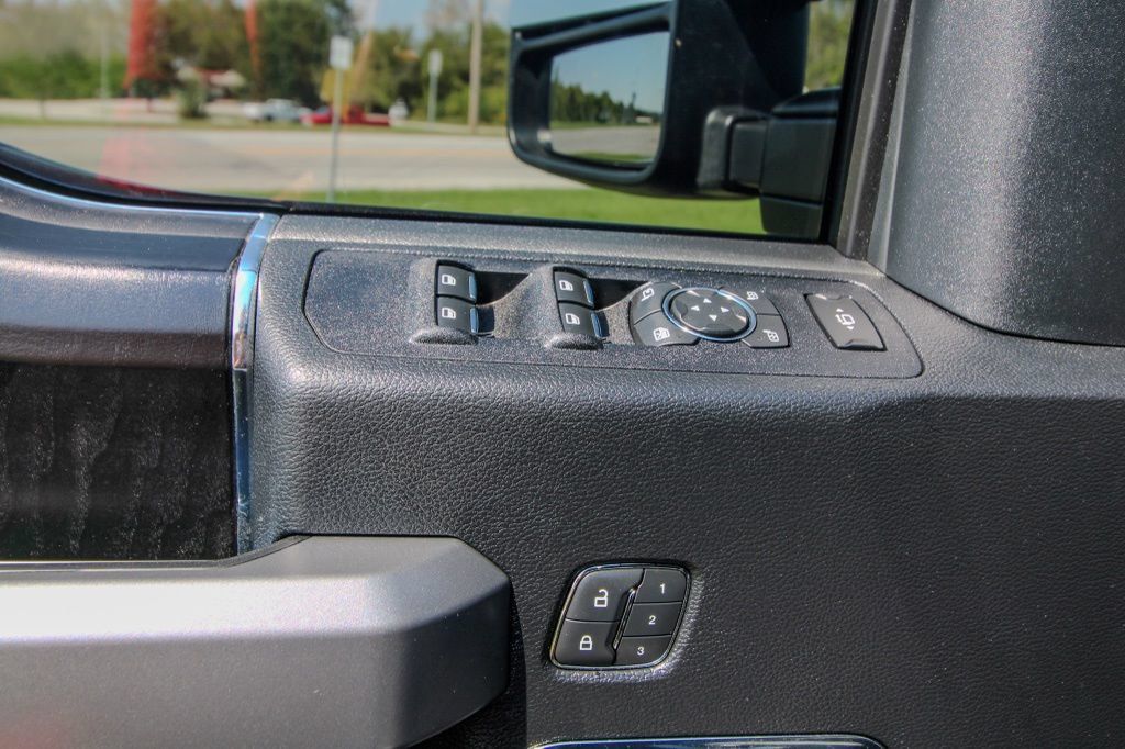 Used 2019 Ford F350 Platinum w/ Platinum Ultimate Package AWD/4WD image 14