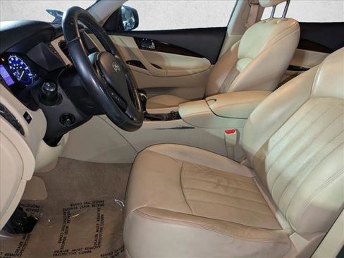 Used 2017 INFINITI QX50 2WD w/ Premium Plus Package image 18