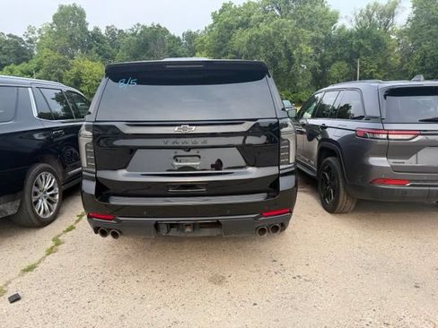 Used 2025 Chevrolet Tahoe Z71 w/ Comfort Package AWD/4WD image 5