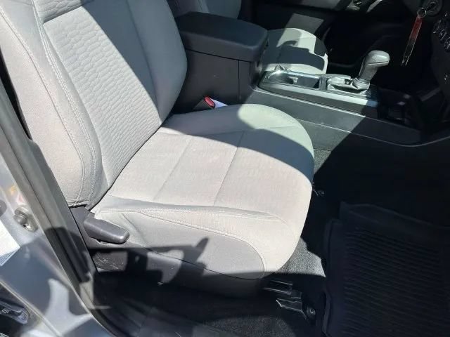 Used 2019 Toyota Tacoma SR w/ SR Convenience Package AWD/4WD image 25