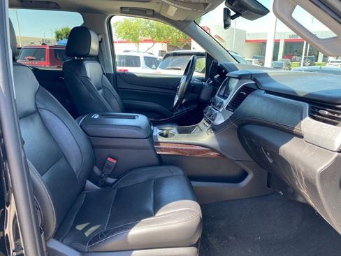 Used 2020 GMC Yukon SLT AWD/4WD image 29