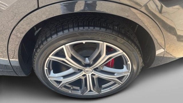 Used 2023 Maserati Levante GT AWD/4WD image 19