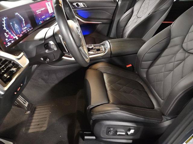Certified 2024 BMW X5 xDrive40i w/ M Sport Package AWD/4WD image 17