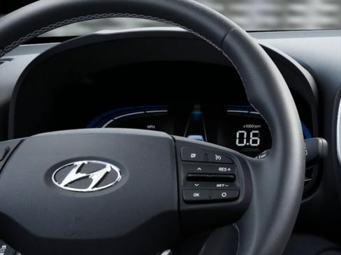 New 2026 Hyundai Venue SEL FWD image 14