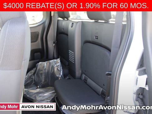 New 2025 Nissan Frontier SV image 12