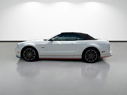 Used 2013 Ford Mustang GT Premium w/ Security Pkg RWD image 6