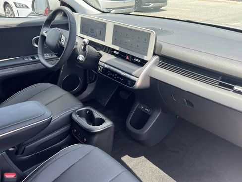 New 2023 Hyundai Ioniq 5 SEL image 20