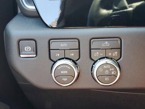 New 2026 GMC Sierra 1500 Elevation w/ Preferred Package AWD/4WD image 30